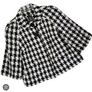 East 5th Houndstooth Blazer